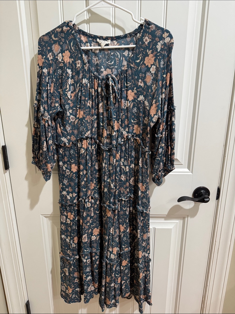 Easel Floral Tiered Midi Dress in Teal and Blush